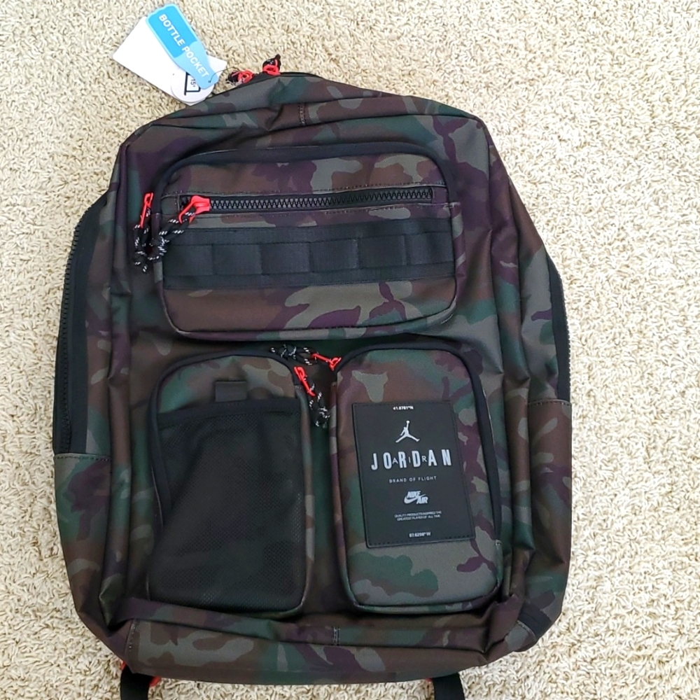 Jordan Hesi Camo Back Pack. #MA0838-650